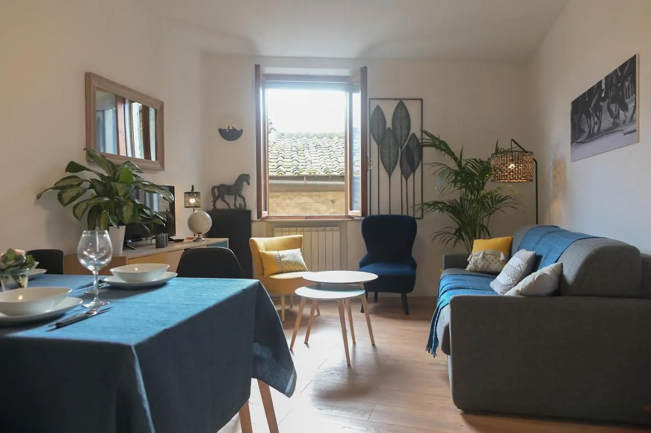 Apartament Un Terrazzo Sulla Magia Siena